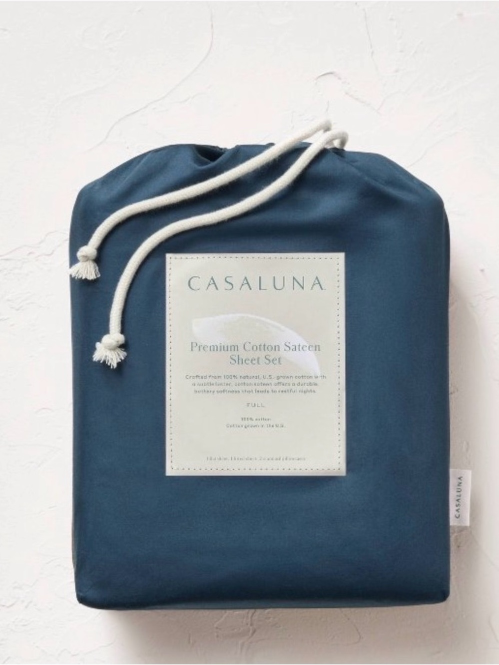 California King 600 Thread Count
Sateen Sheet Set in Dark Mineral Blue